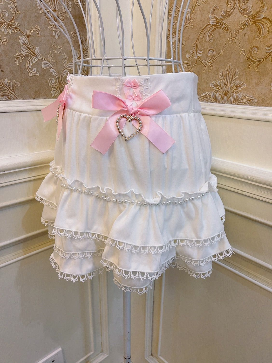 Sweetheart Princess Lace Bow Ruffled Cake White Skirt