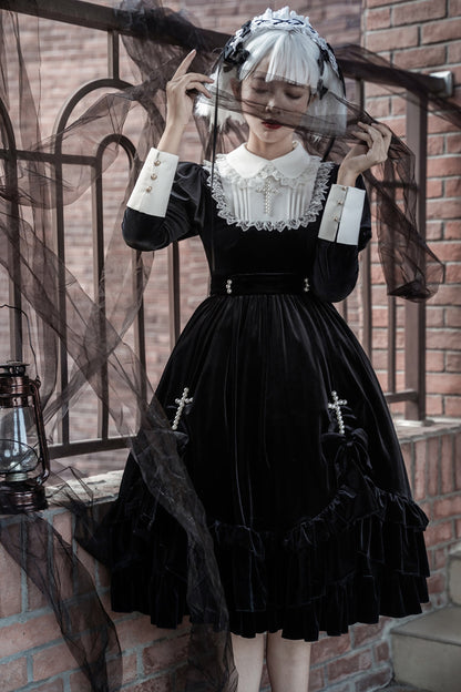 Cross Hymn Black Gothic Lolita Long Sleeve Velvet Dress