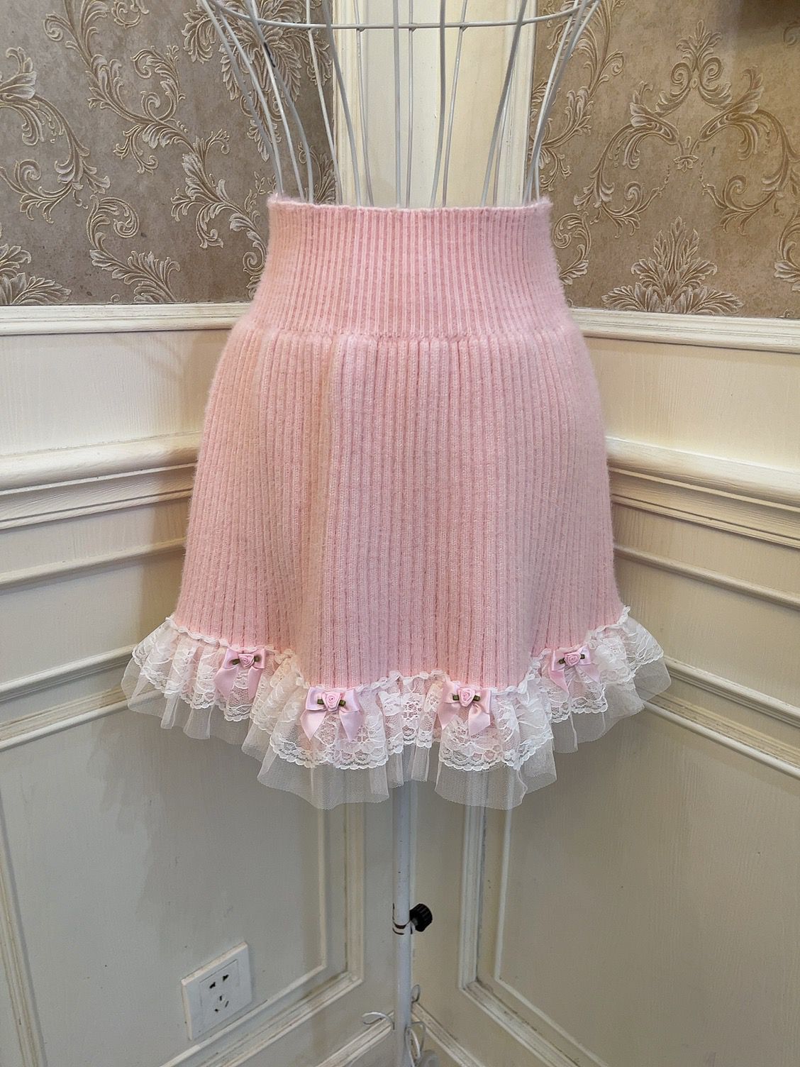 Sweetheart Princess Fantasy Flower White Halter Neck Knit Sweater Top & Pink Skirt Two Piece Set