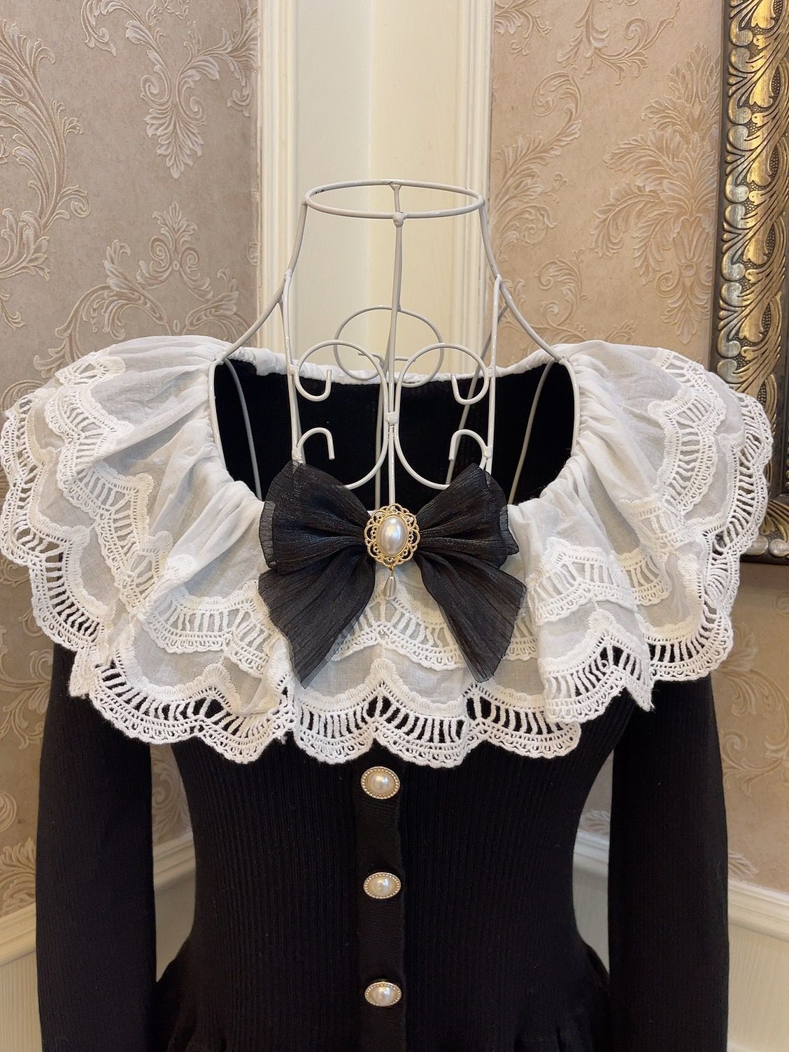 Sweetheart Princess Black White Ruffled Trumpet Sleeve Sweater