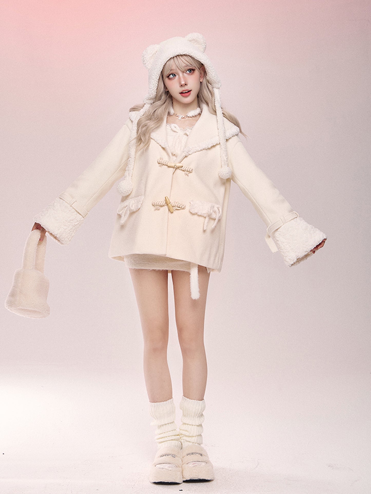 Serendipity Autumn Winter Cupid Arrival White Woolen Coat