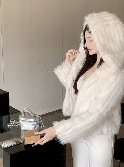 Winter Luxury Chic Faux Fur Hooded White Short Coat