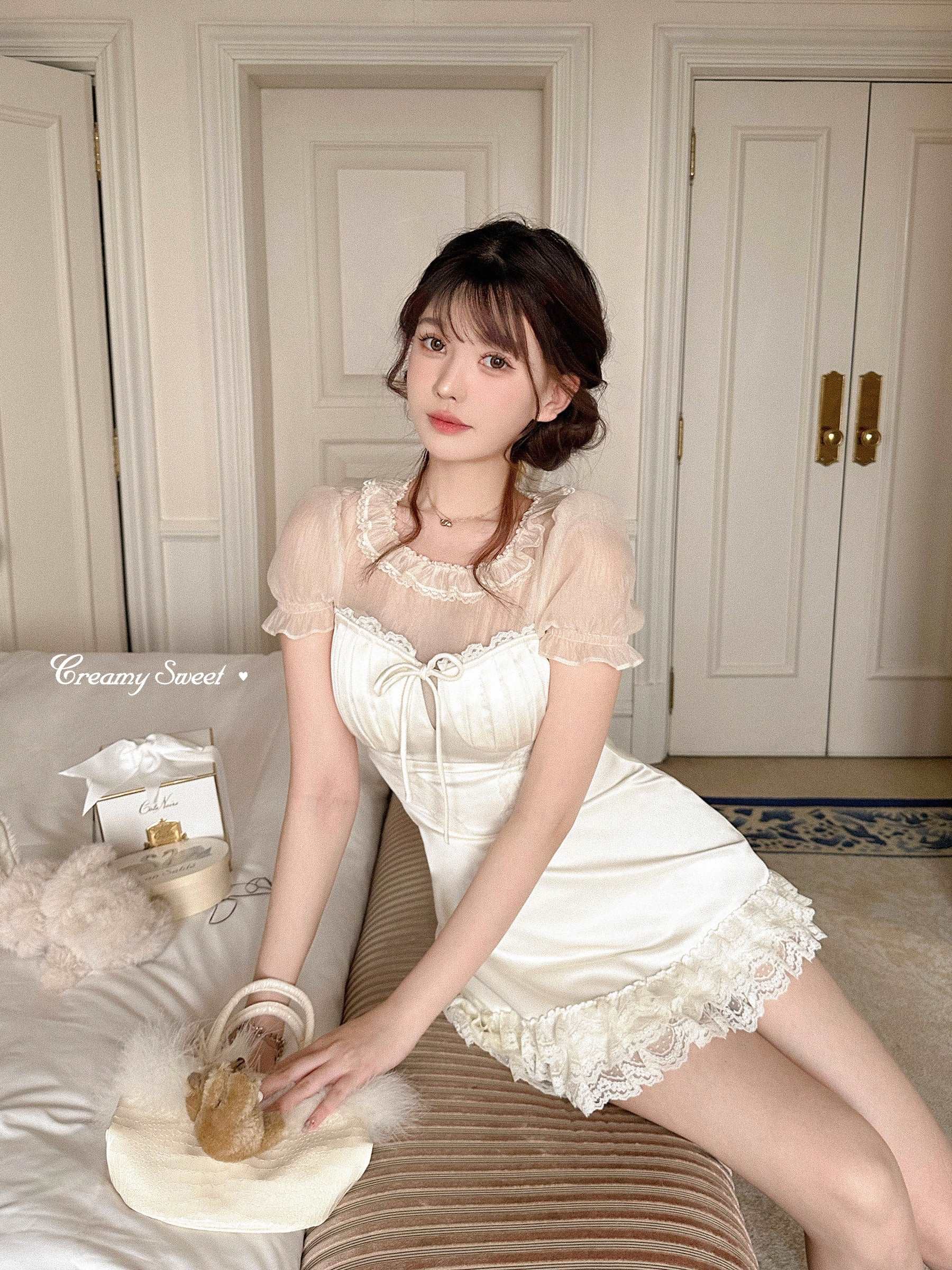 Creamy Sweet Sweet White Lace Strap Dress & Undershirt Blouse Top Two Piece Set