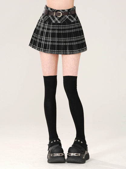 Young Eyes School Girl Black Plaid Mini Skirt