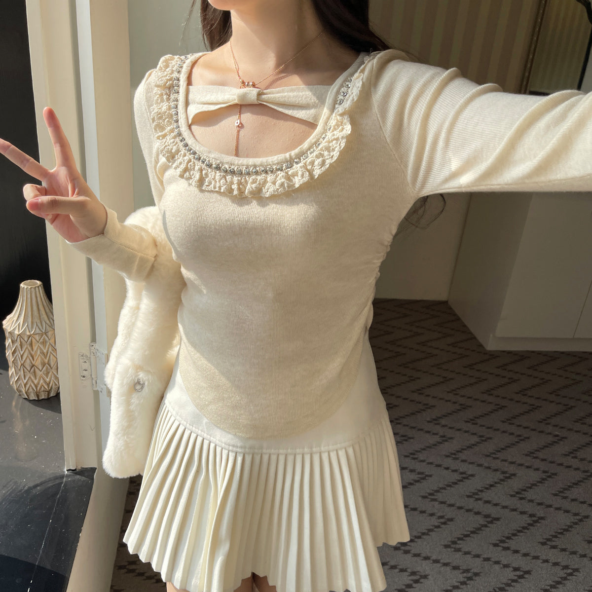 Ruellia Winter Lace Collar Sweet Crystal Diamond Pink Beige Knit Sweater Shirt