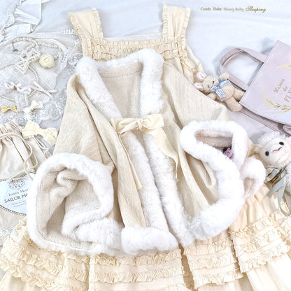 Dormir Doll Snow Brown Red Blue Cream Fur Cape