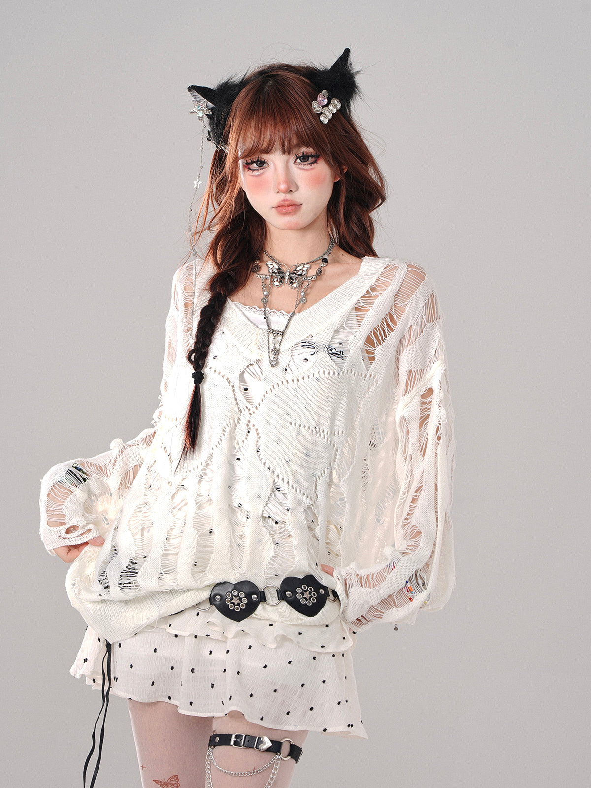 Young Eyes Hollow Butterfly Black & White Long Sleeve Knit Top