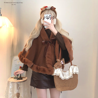 Dormir Doll Snow Brown Red Blue Cream Fur Cape