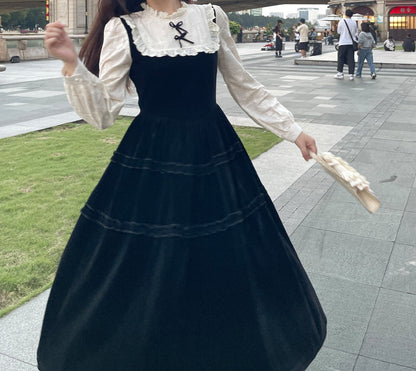 Ruellia Autumn Elegant Lady Lace Black Velvet Long Dress