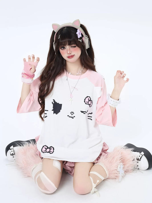 Crazy Girl Pixel Wink Kitty Pink Blue Black Oversize T-Shirt