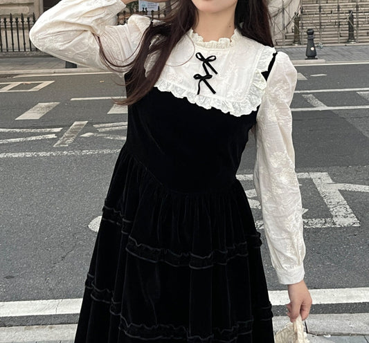 Ruellia Autumn Elegant Lady Lace Black Velvet Long Dress