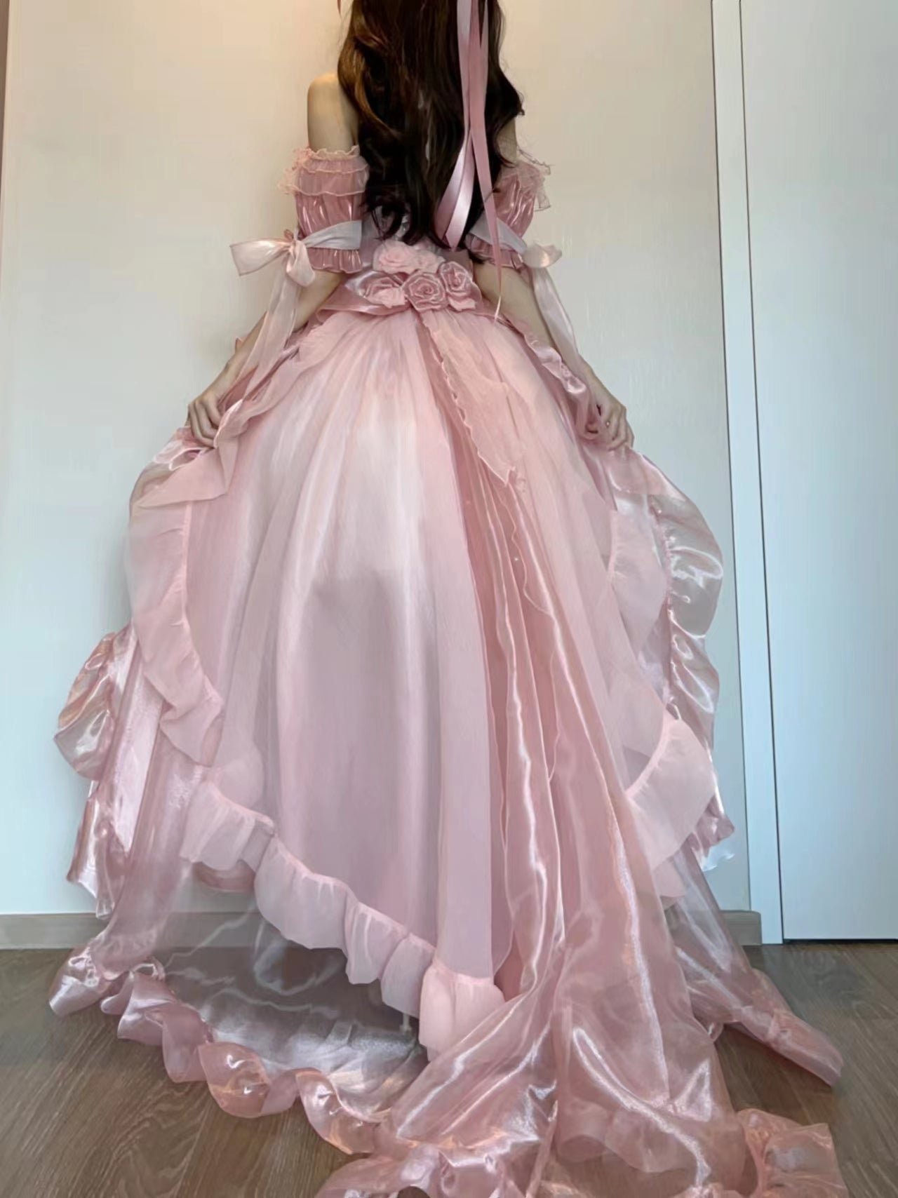 Meow Fruit Rose Pearl Decorated Princess Ruffled Bow Layered Elegant Prom Dress