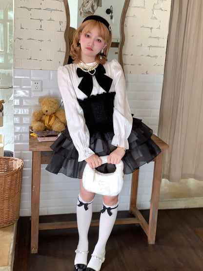 Picnic Girl Black White High Waist Long Sleeve Ruffled Cake Dress