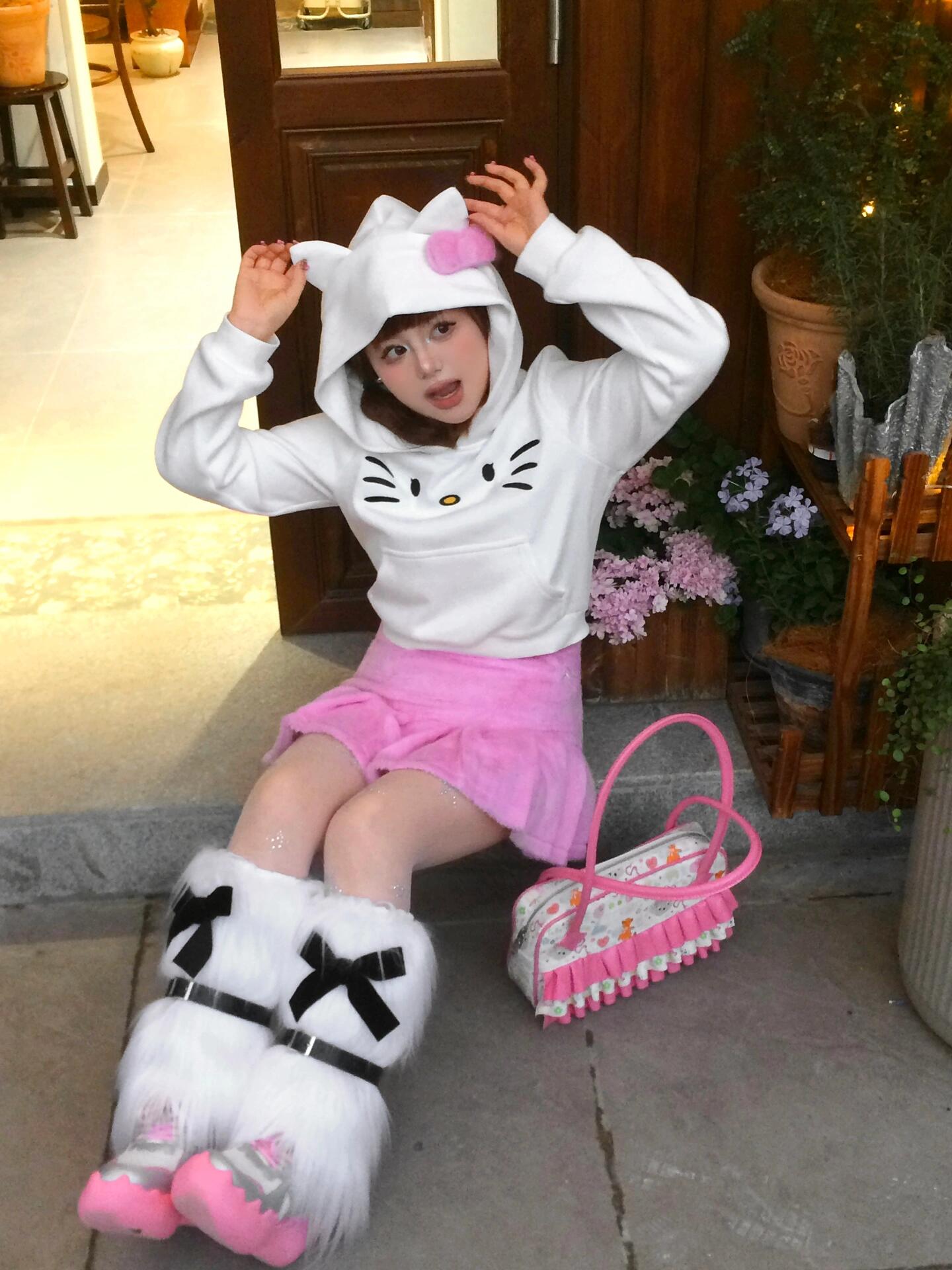 Cute Tasty Snoof Kitty White Jacket Hoodie