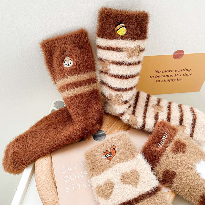 Brown White Nuts Squirrel Pattern Cute Cartoon Heart Stripe 4 Patterns Pairs Sets