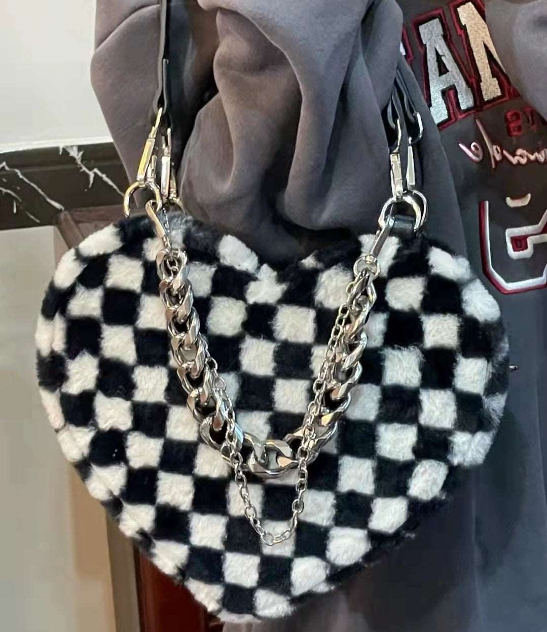 Autumn Checkerboard Print Heart Love Shaped French European Hot Sexy Classic Vintage Women Black Strap Shoulder Bag