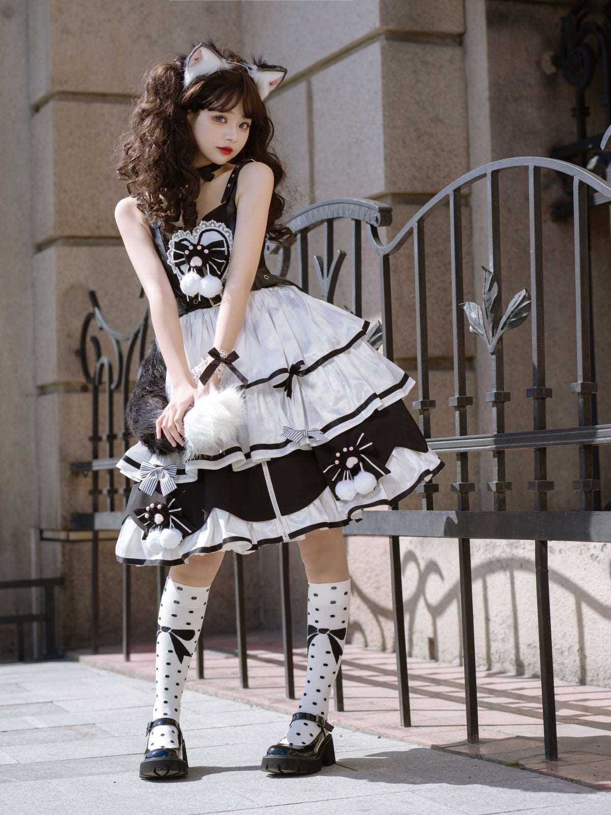 Gothic Black & White Neko Cat Paw Maid Outfit Strap Dress Belt Collar Set