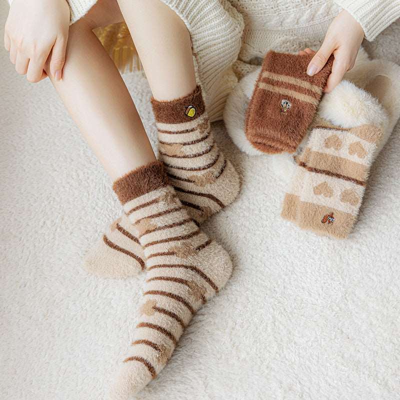 Brown White Nuts Squirrel Pattern Cute Cartoon Heart Stripe 4 Patterns Pairs Sets