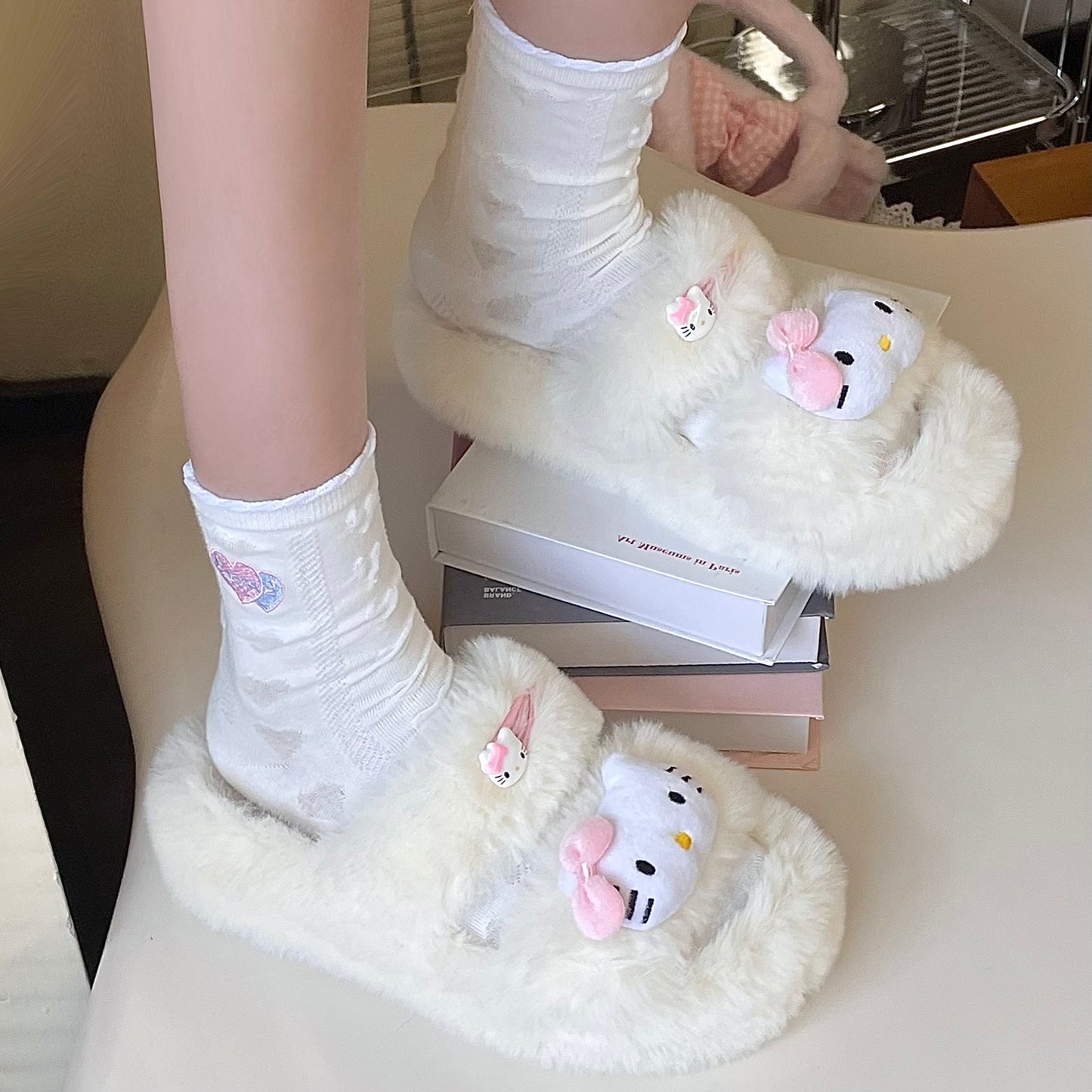 Plush Fluff Cat Kitty Pink Red Bow Furry Winter White Shoes Slippers