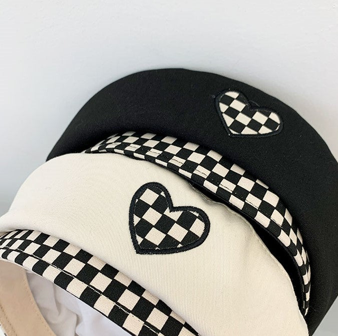 Heart Love Checker Pattern Black White Beret Hat