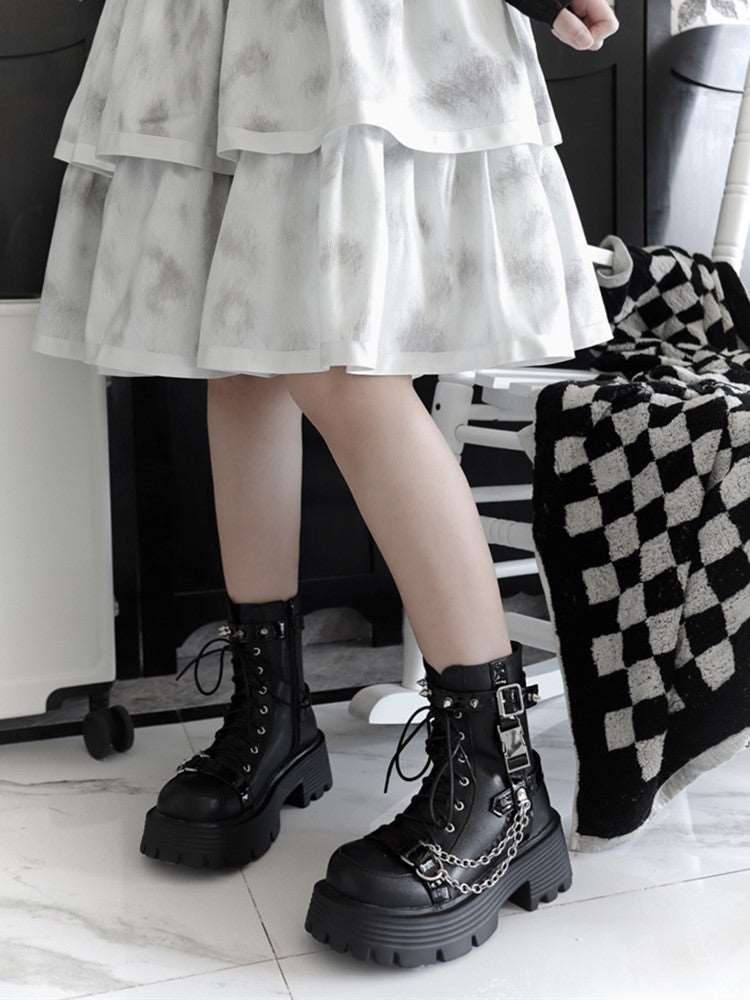 Bondora Silver Chains Black White Brown Plantform High Heels Combat Boots