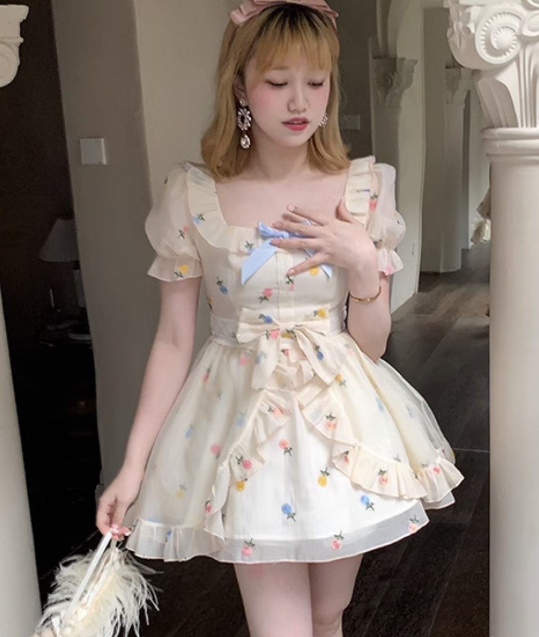 Picnic Girl Dandelion Soft Cream Beige Color Summer Puff Sleeve Dress