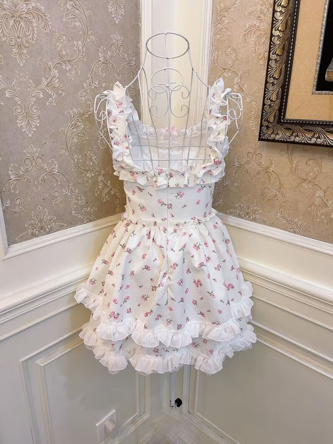 Sweetheart Princess Rose Floral White Strap Dress