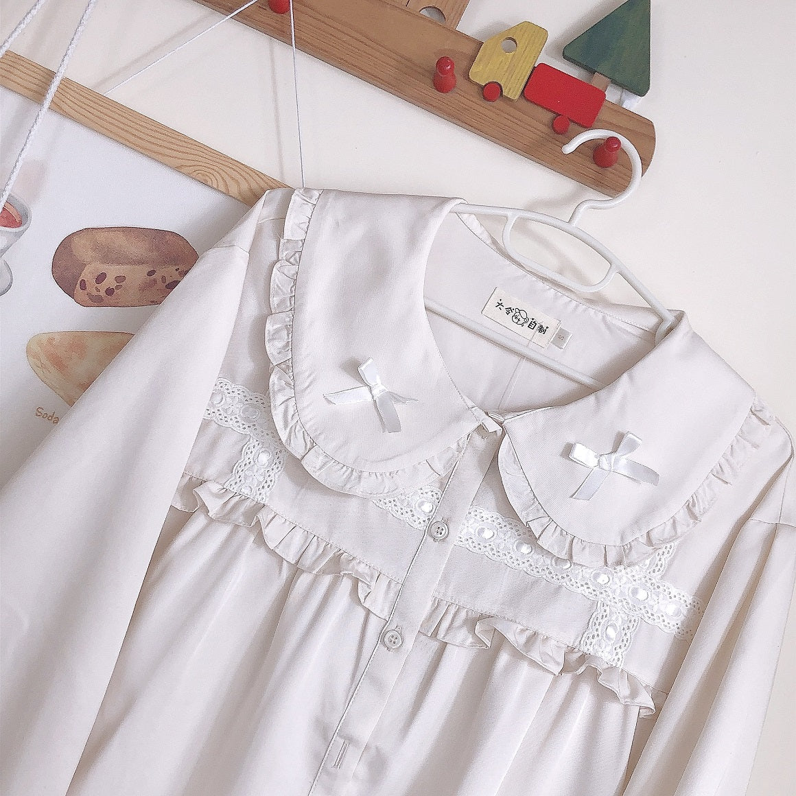 Spring Summer Vintage Day Girl Twins Bow Embroidery Lace Cotton Doll Collar Beige Shirt Blouse