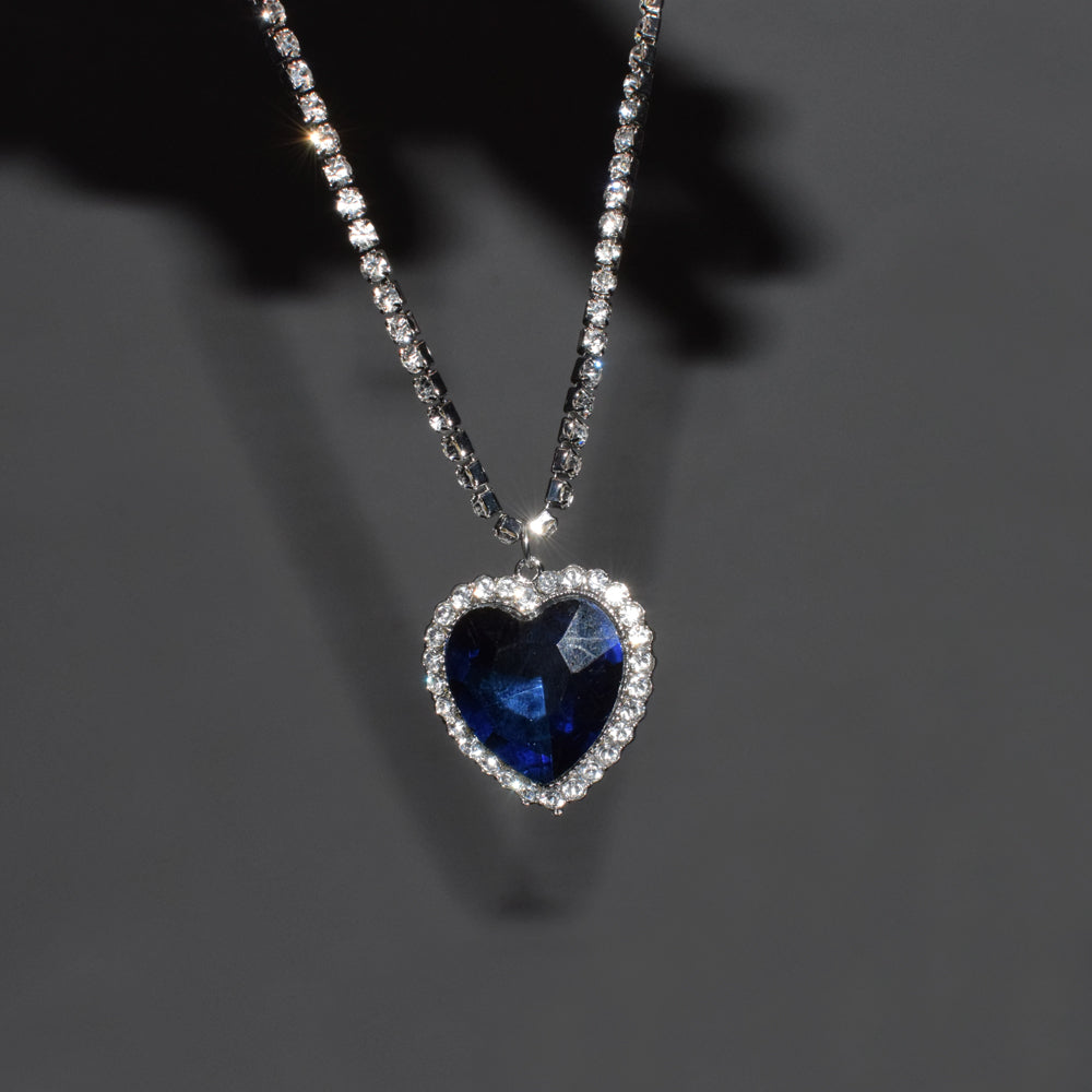 Deep Sea Ocean Blue Love Heart Sapphire Diamond Silver Chain Luxury European French Rhinestone Gemstone Pendant Necklace
