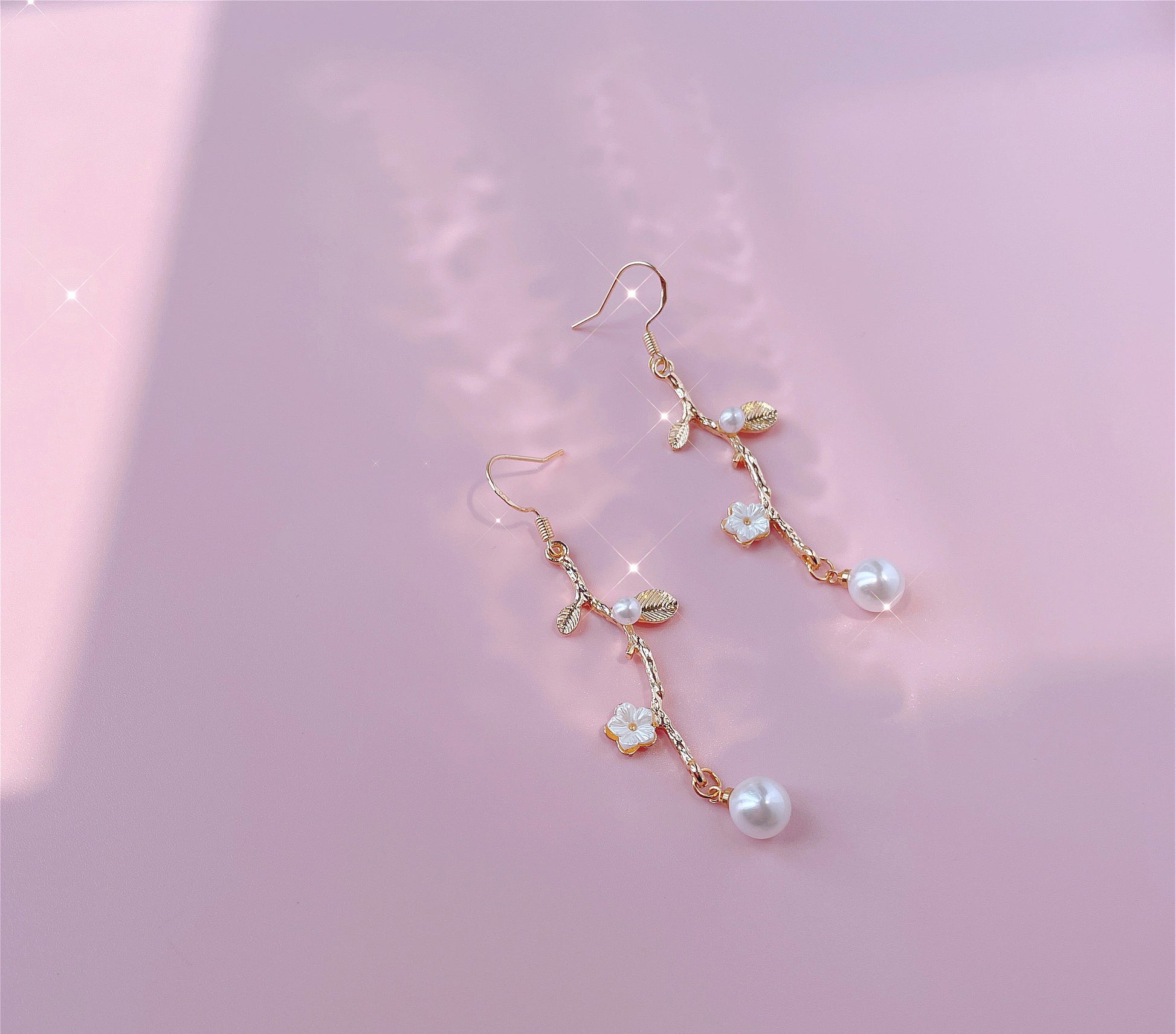 Flower Banquet Retro Baroque Pearl Gold Earrings