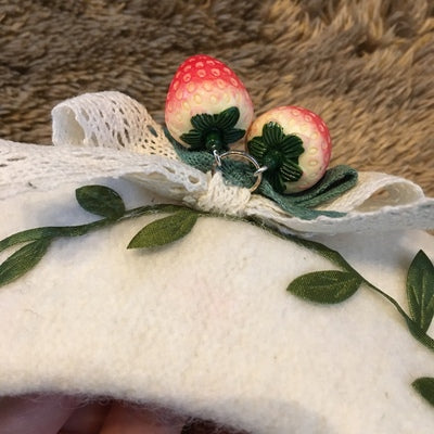 Cute Winter Christmas Strawberry Green Leaves White Beret Hat